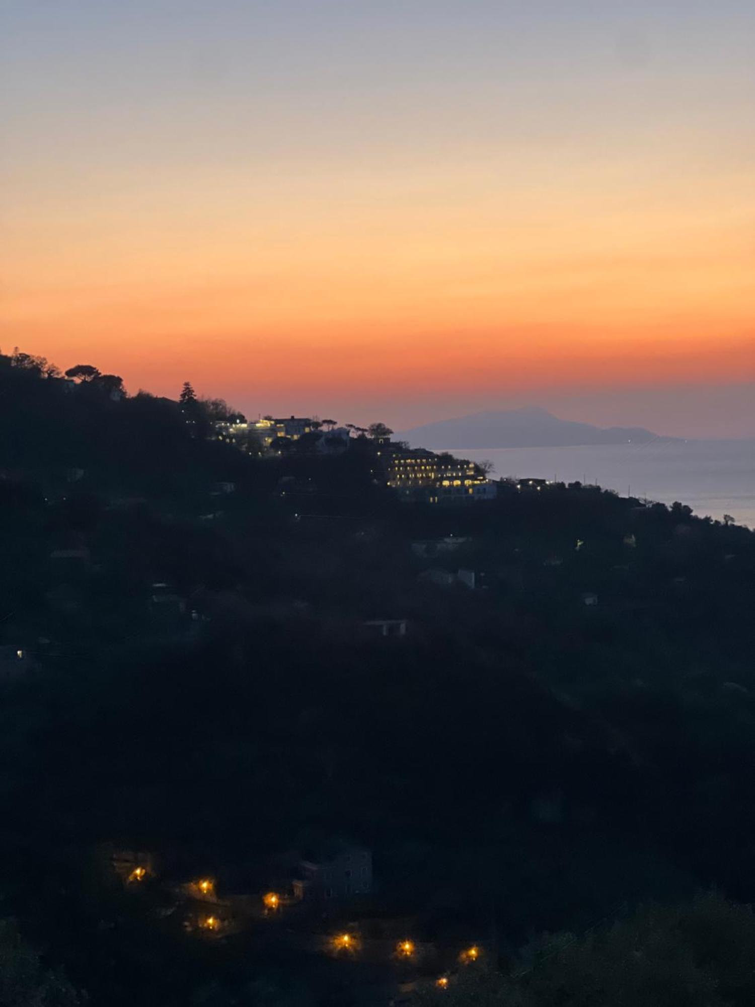Agriturismo Le Grottelle Vila SantʼAgata sui Due Golfi Exterior foto
